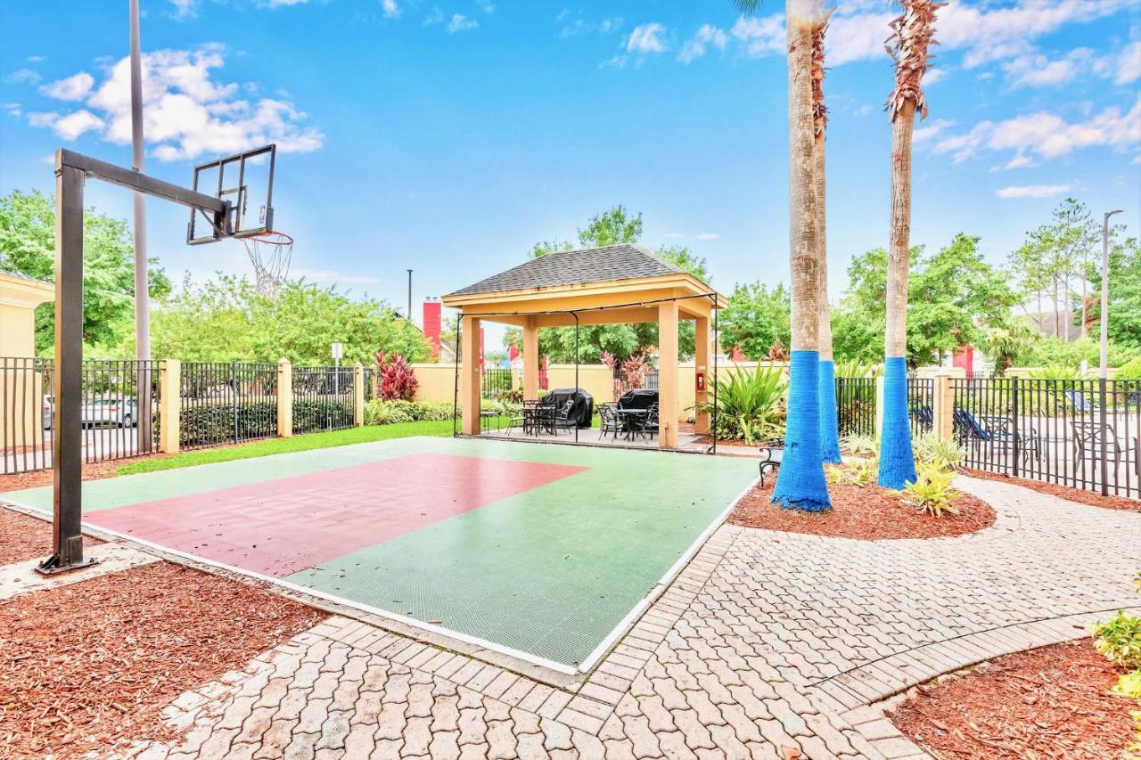 Cozy 1Br With Two Queen Beds - Pool And Hot Tub - Close To Disney Орландо Екстериор снимка